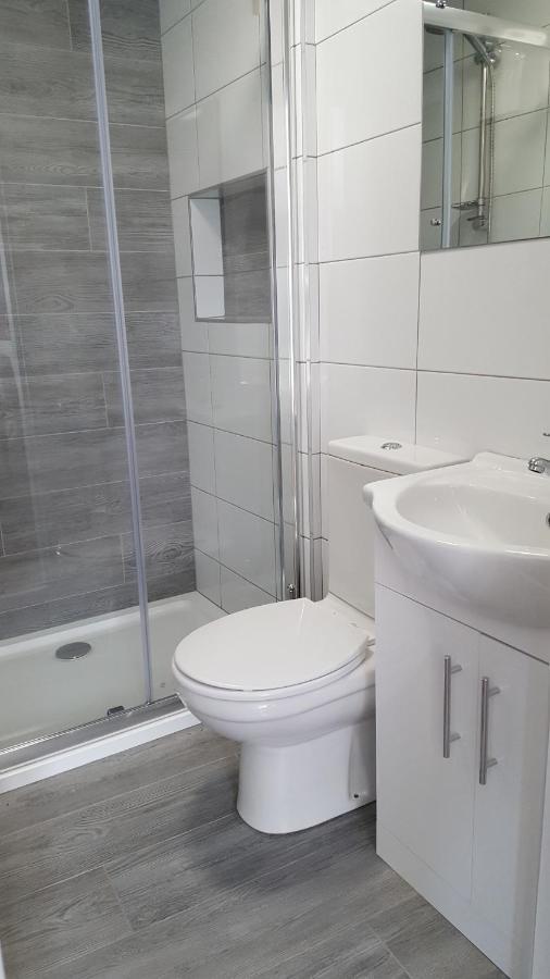 גלוואיי Pasta Factory Guest Rooms מראה חיצוני תמונה